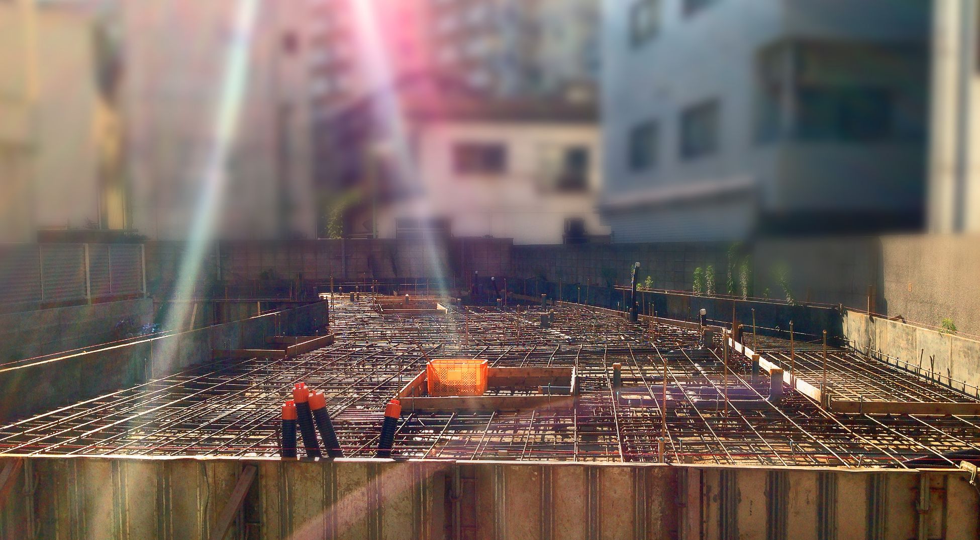 スライド画像1：人とともに幸せに活きる